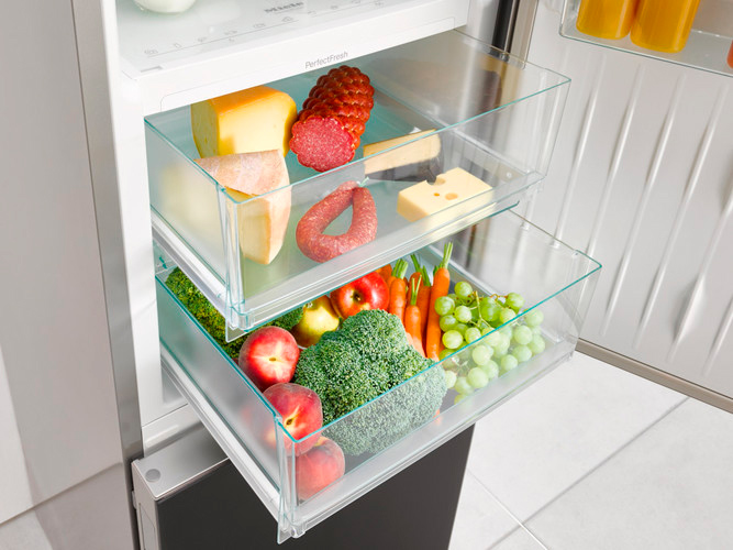Холодильник Miele KFN 29283 D BB с витрины, новый