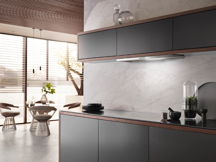 Встраиваемая вытяжка Miele DAS 2920