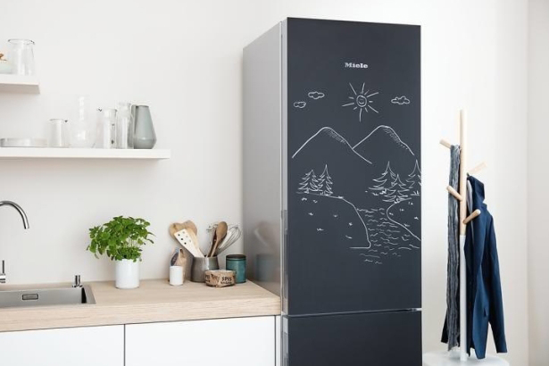 Холодильник Miele KFN 29283 D BB с витрины, новый
