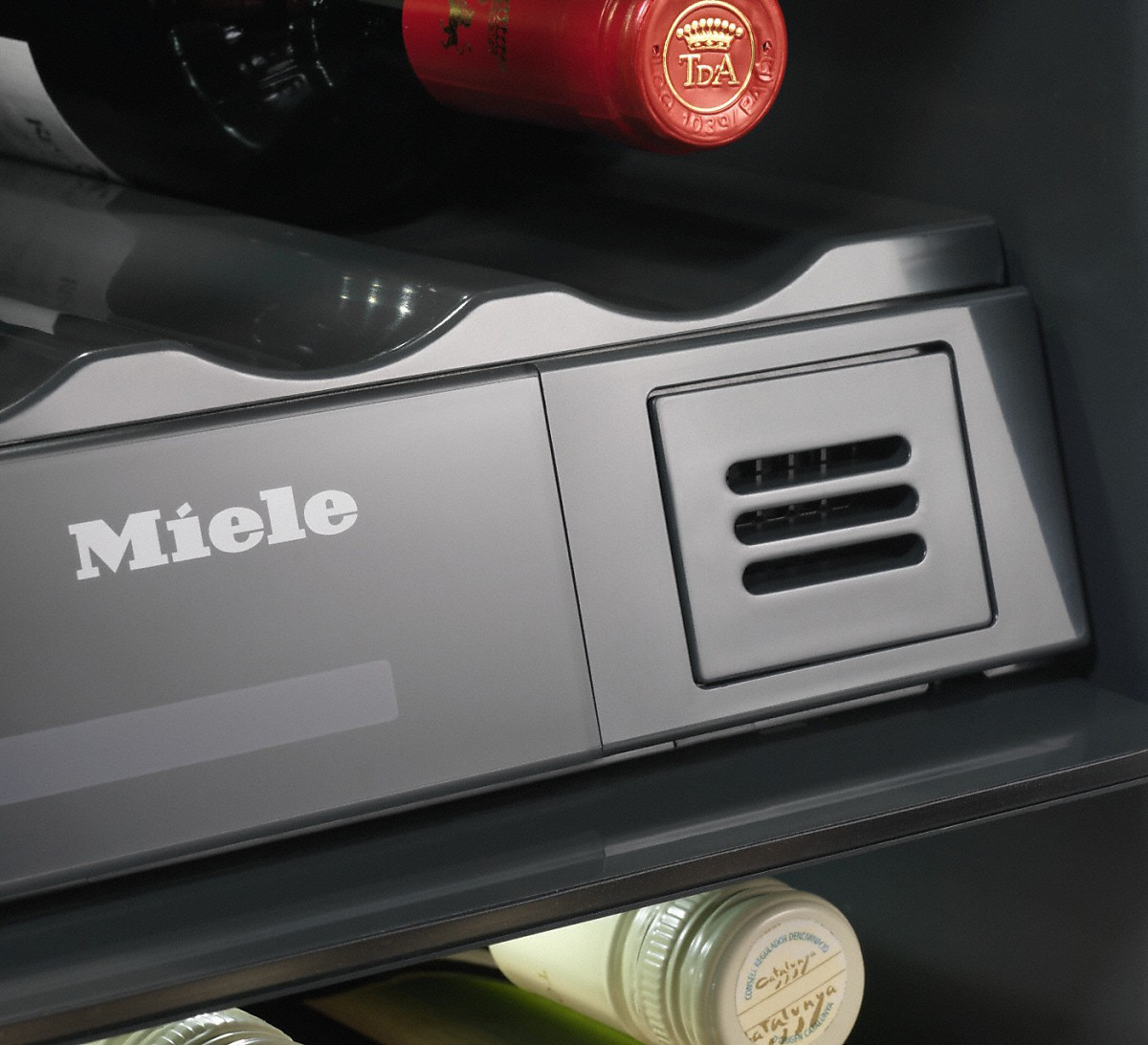 Винный холодильник Miele KWT 6832 SGS