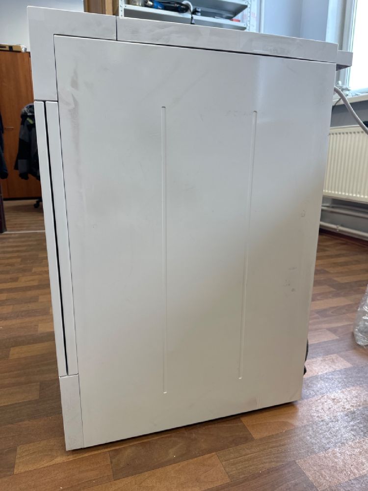 Сушильная машина Schulthess Spirit 660 White УЦЕНКА