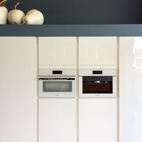 Комби-пароварка Miele DGC6805 BRWS