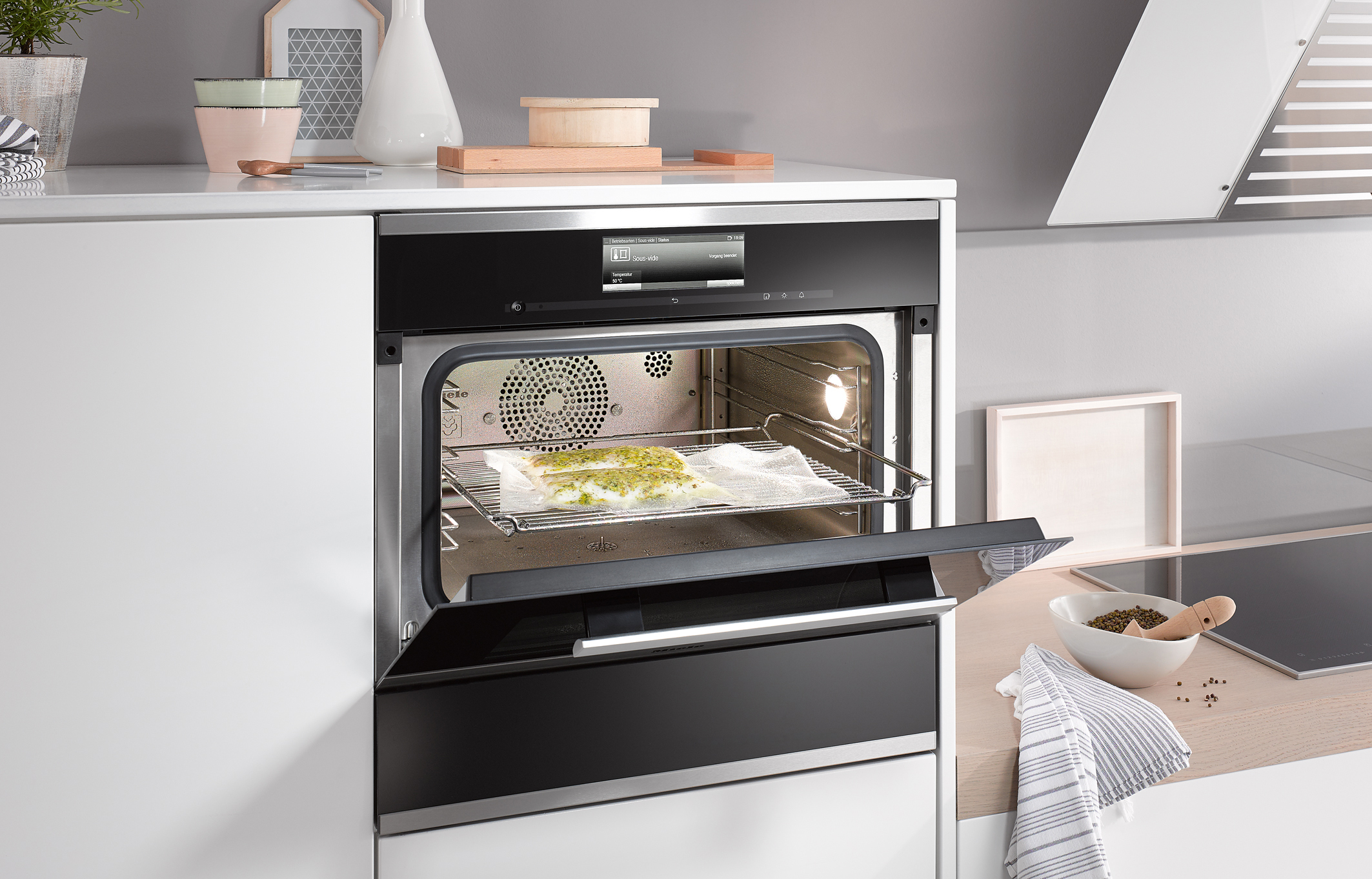 Комби-пароварка Miele DGC6800 EDST/CLST