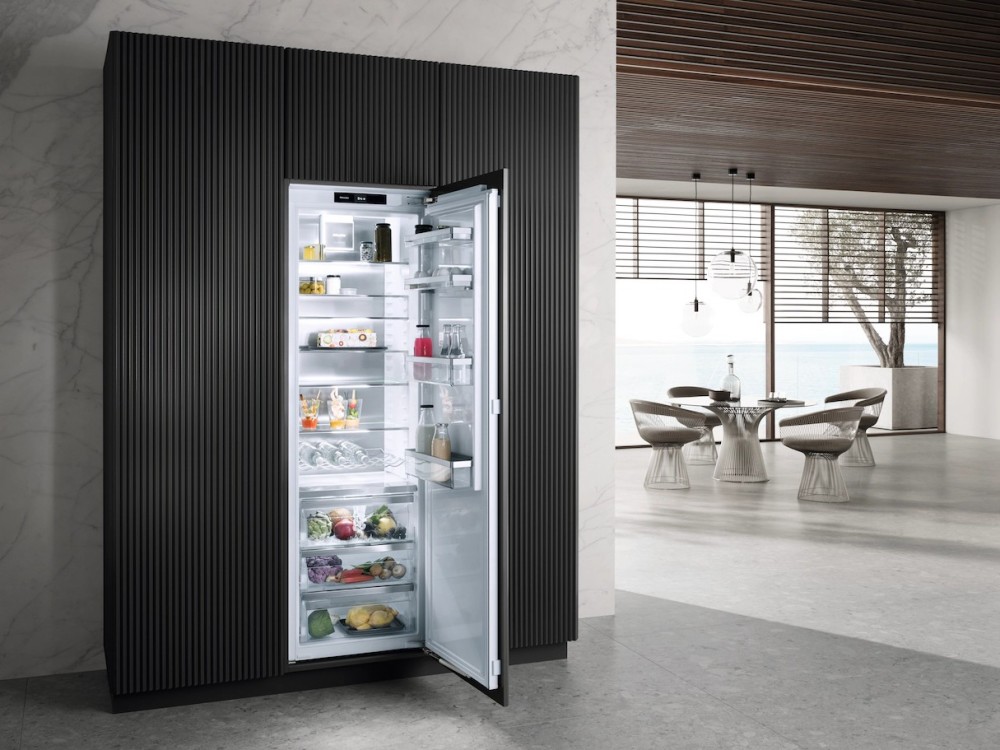 Встраиваемый холодильник Miele K 7773 D