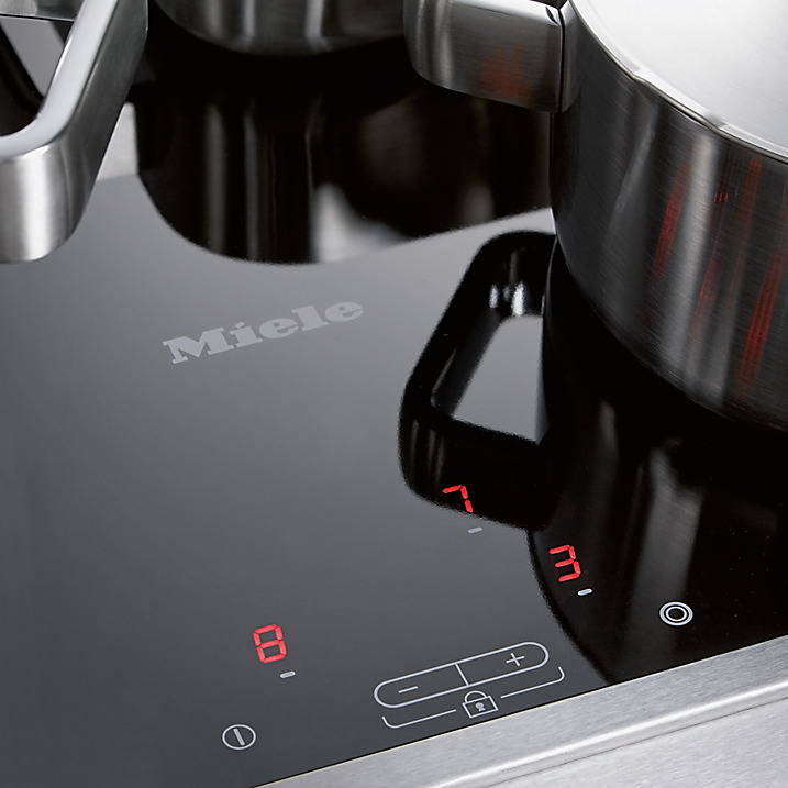 Стеклокерамическая варочная панель Miele KM5617