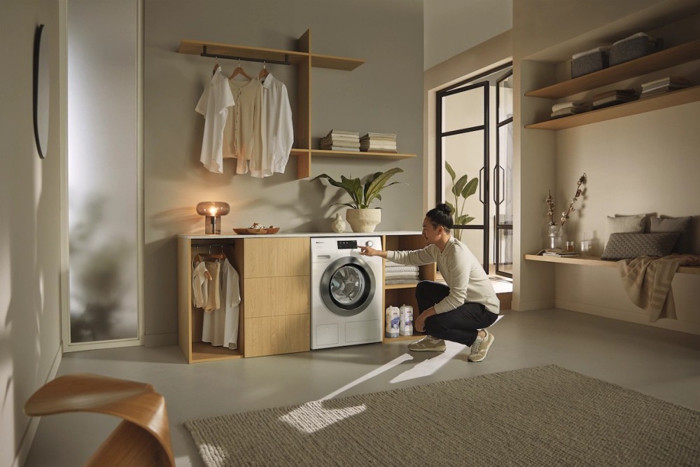Стиральная машина Miele WEG 675 WPS