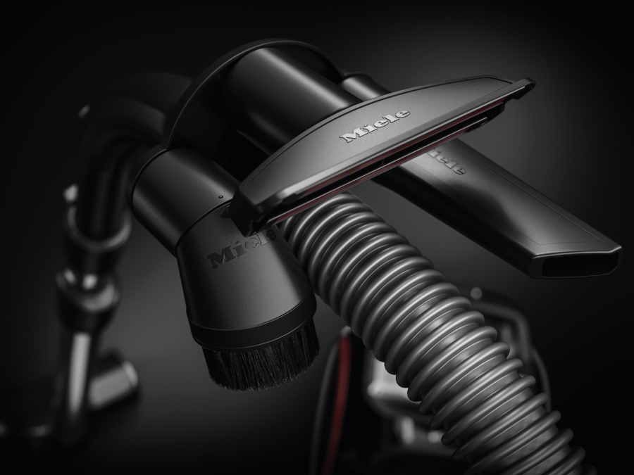 Пылесос Miele SNRF0 Boost CX1 чёрный обсидиан
