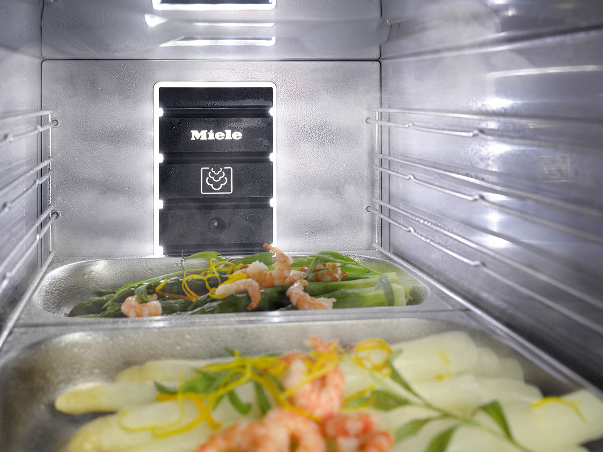 Встраиваемая пароварка Miele DG6800 HVBR