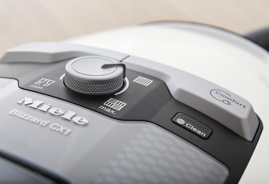 Пылесос Miele SKCR 3 Blizzard CX 1 Excellence белый лотос