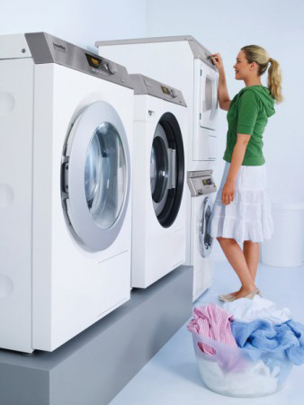 Профессиональная сушильная машина Miele PT 7186 Vario RU LW