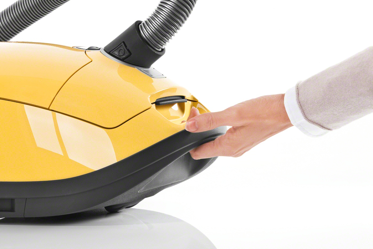 Пылесос Miele SGFA0 Complete C3 HEPA желтый