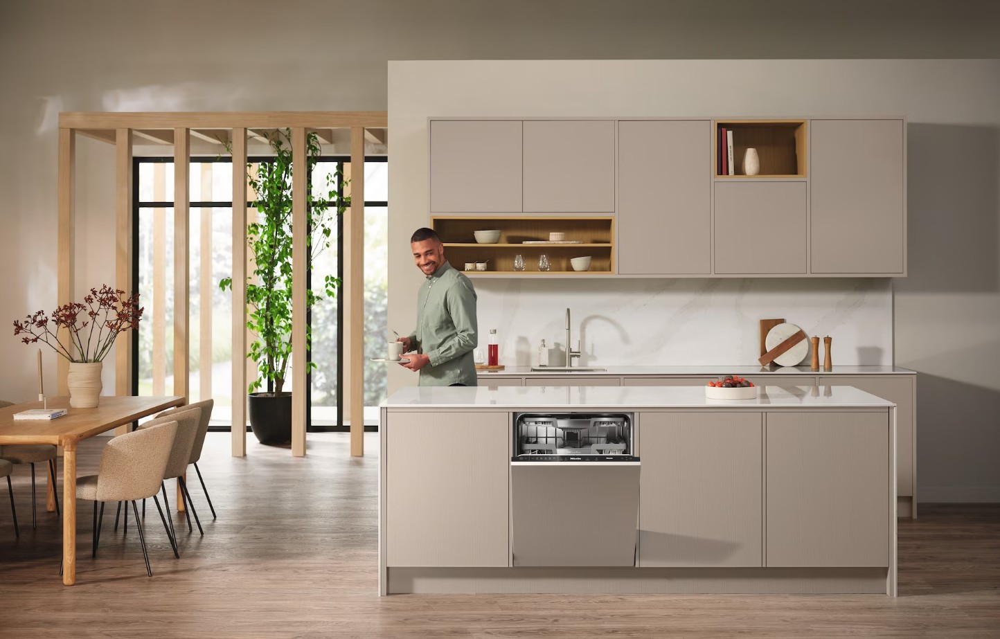 Встраиваемая посудомоечная машина Miele G 7788 SCVi XXL AutoDos K 2 O