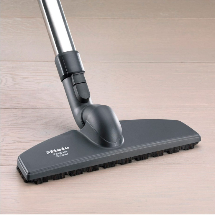 Пылесос Miele SGDF3 Complete C3 Active Parquet белый лотос