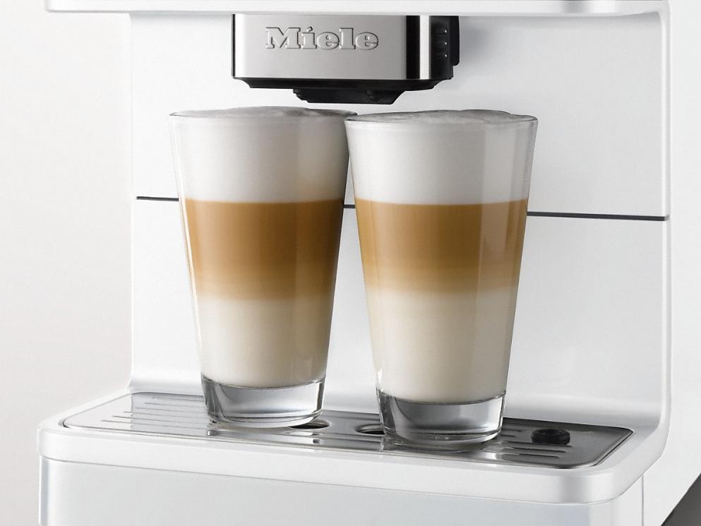 Кофемашина Miele CM 6150 LOWE