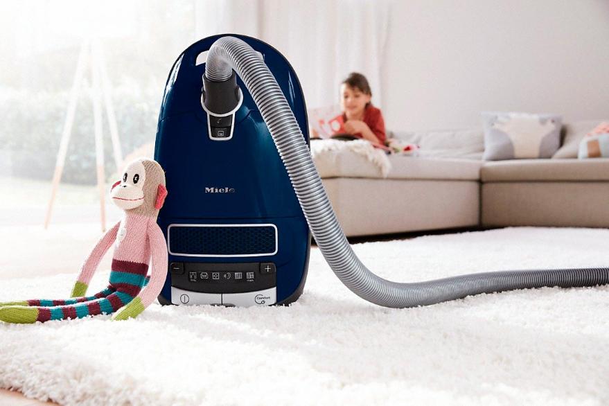 Пылесос Miele SGFA3 Complete C3 Total Care морская волна