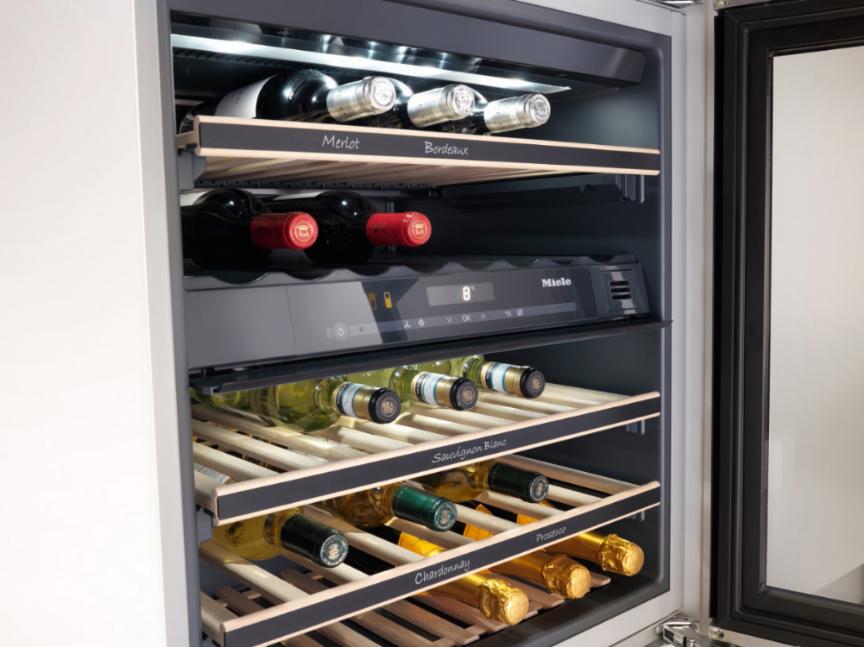 Встраиваемый винный холодильник Miele KWT 6322 UG OBSW