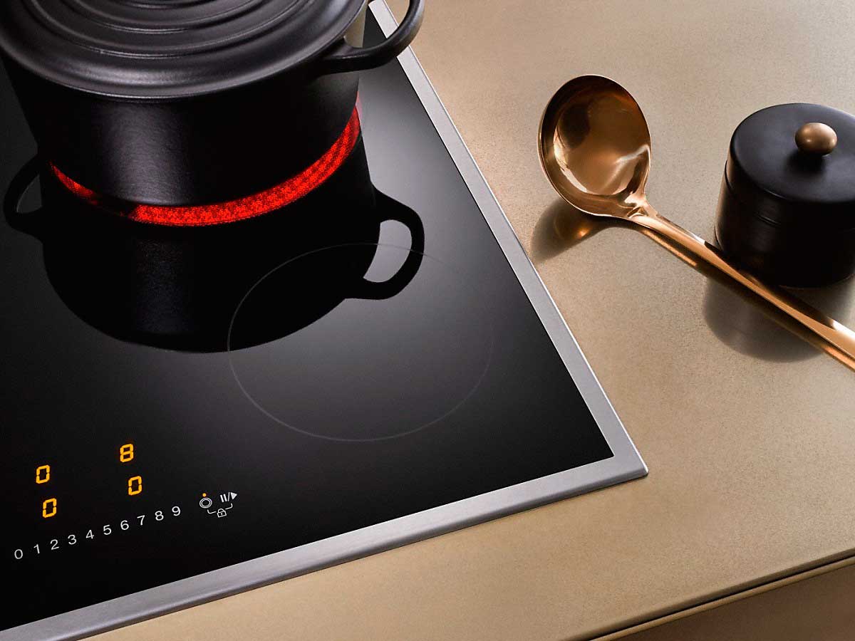 Стеклокерамическая варочная панель Miele KM 6520 FR