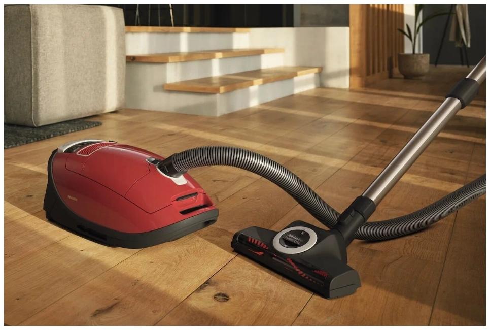 Пылесос Miele SGEF 5 Complete C 3 PowerLine Cat Dog Flex mango red