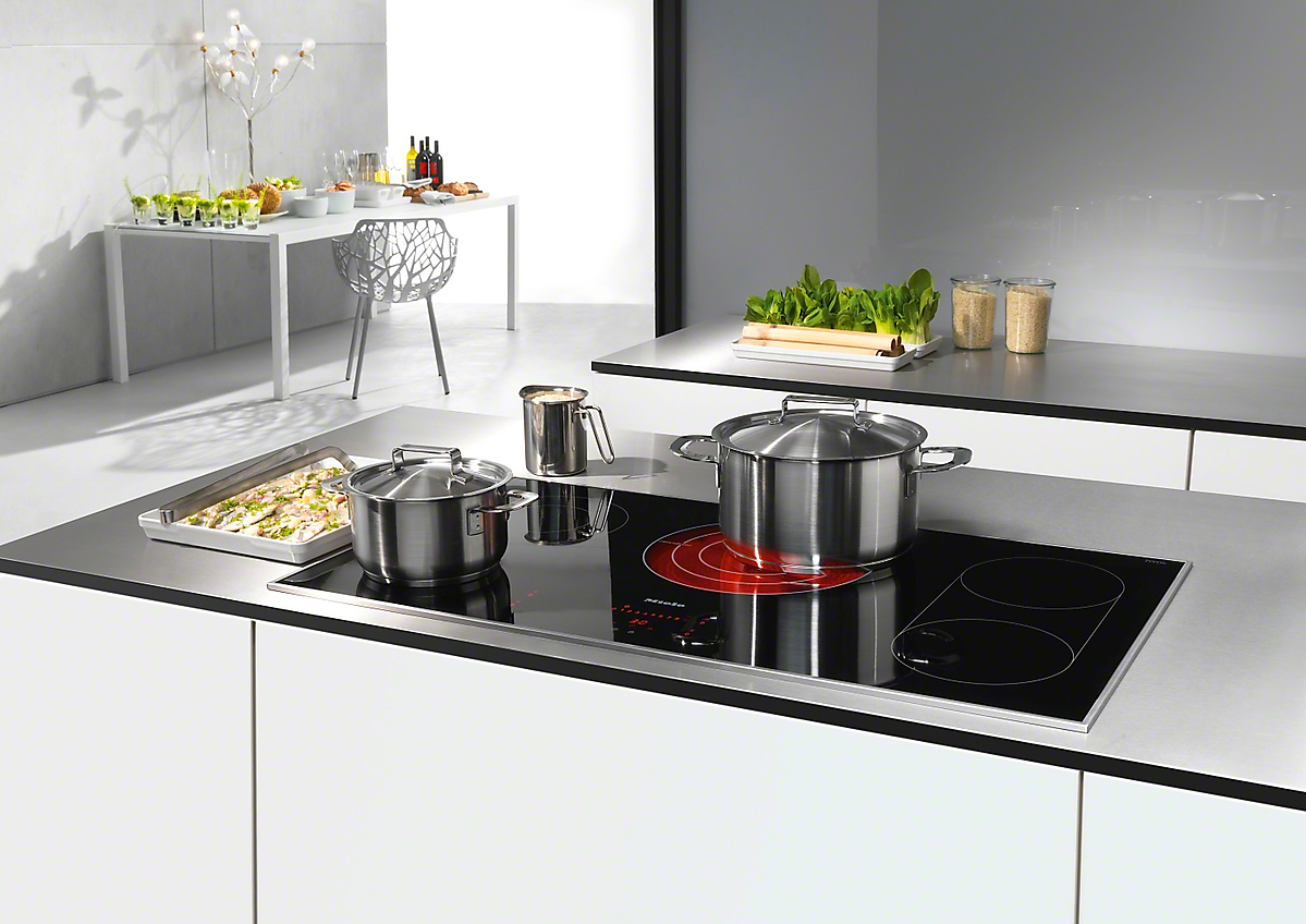 Стеклокерамическая варочная панель Miele KM6230