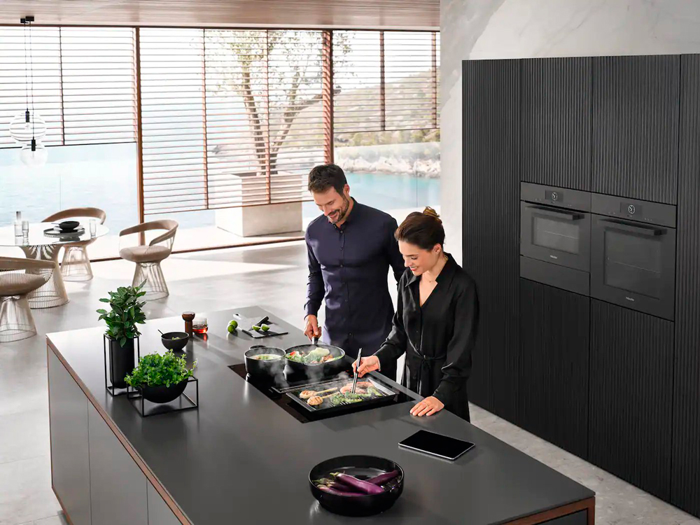 Индукционная варочная панель Miele KMDA 7473 FL U
