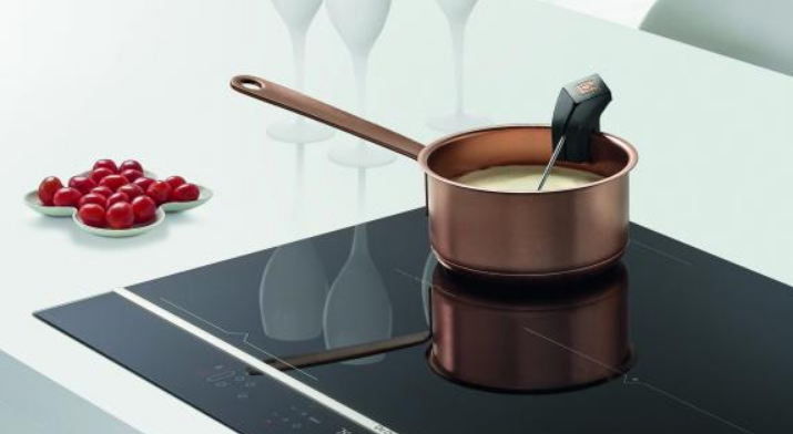 Индукционная варочная панель De Dietrich с PERFECT SENSOR DPI7688XT
