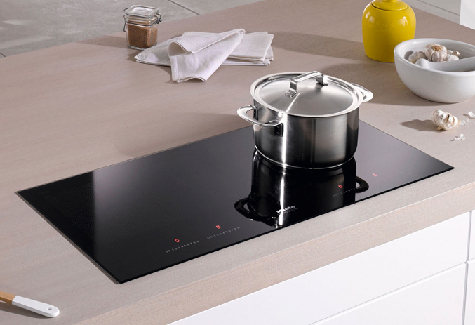 Индукционная варочная панель Miele KM 6381