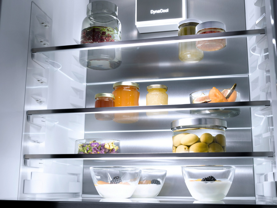 Встраиваемый холодильник Miele K 7774 D