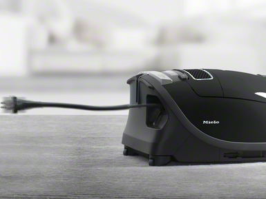 Пылесос Miele SGSK3 Complete C3 Silence EcoLine Black
