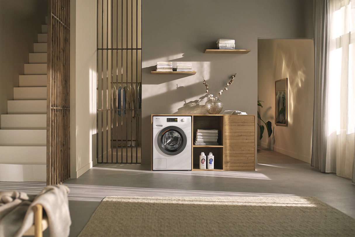 Стиральная машина Miele WEA 035 WCS