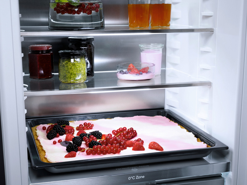 Встраиваемый холодильник Miele KFN 7764 D