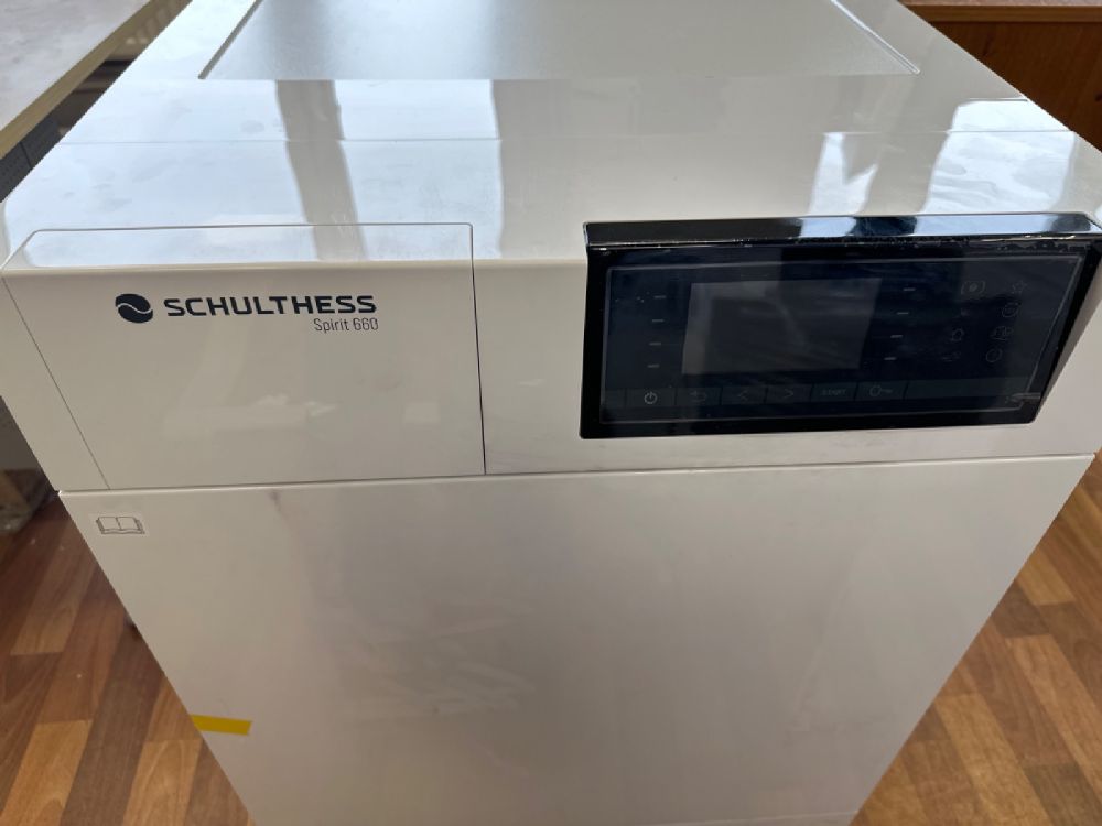 Сушильная машина Schulthess Spirit 660 White УЦЕНКА