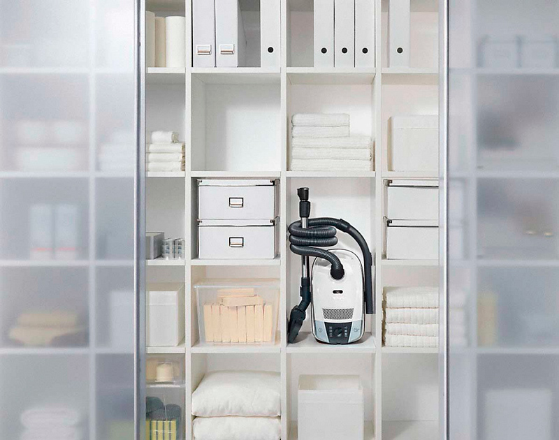 Пылесос Miele Compact C2 Sileco белый лотос