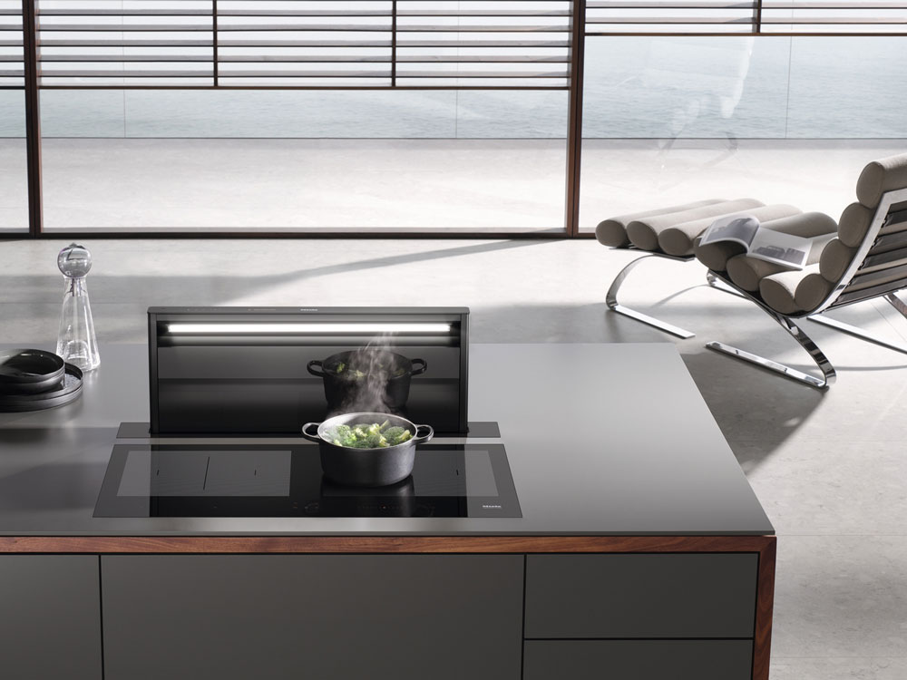 Встраиваемая вытяжка Miele DAD 4840 Black Levantar