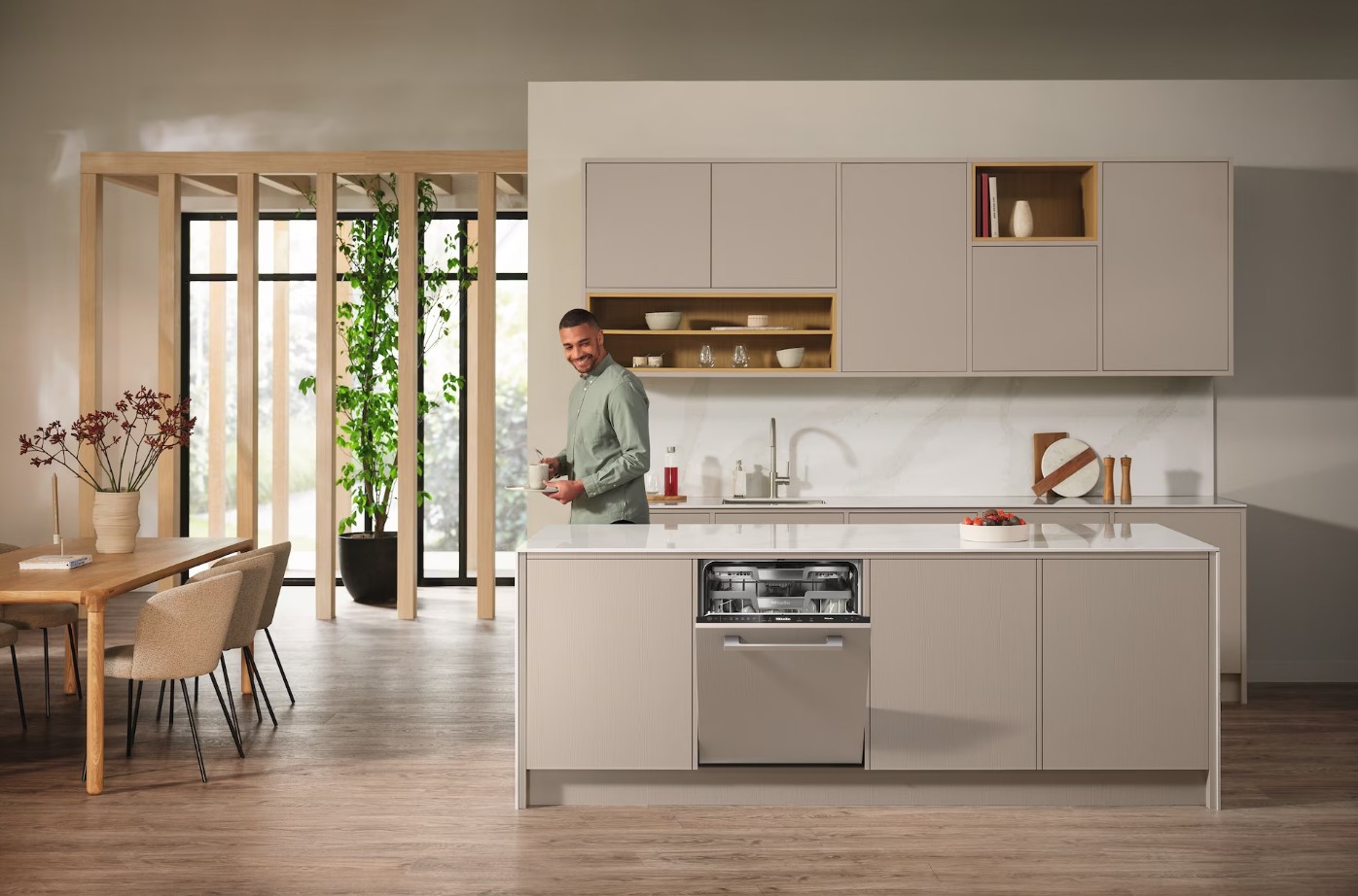 Встраиваемая посудомоечная машина Miele G 7760 SCVi AutoDos