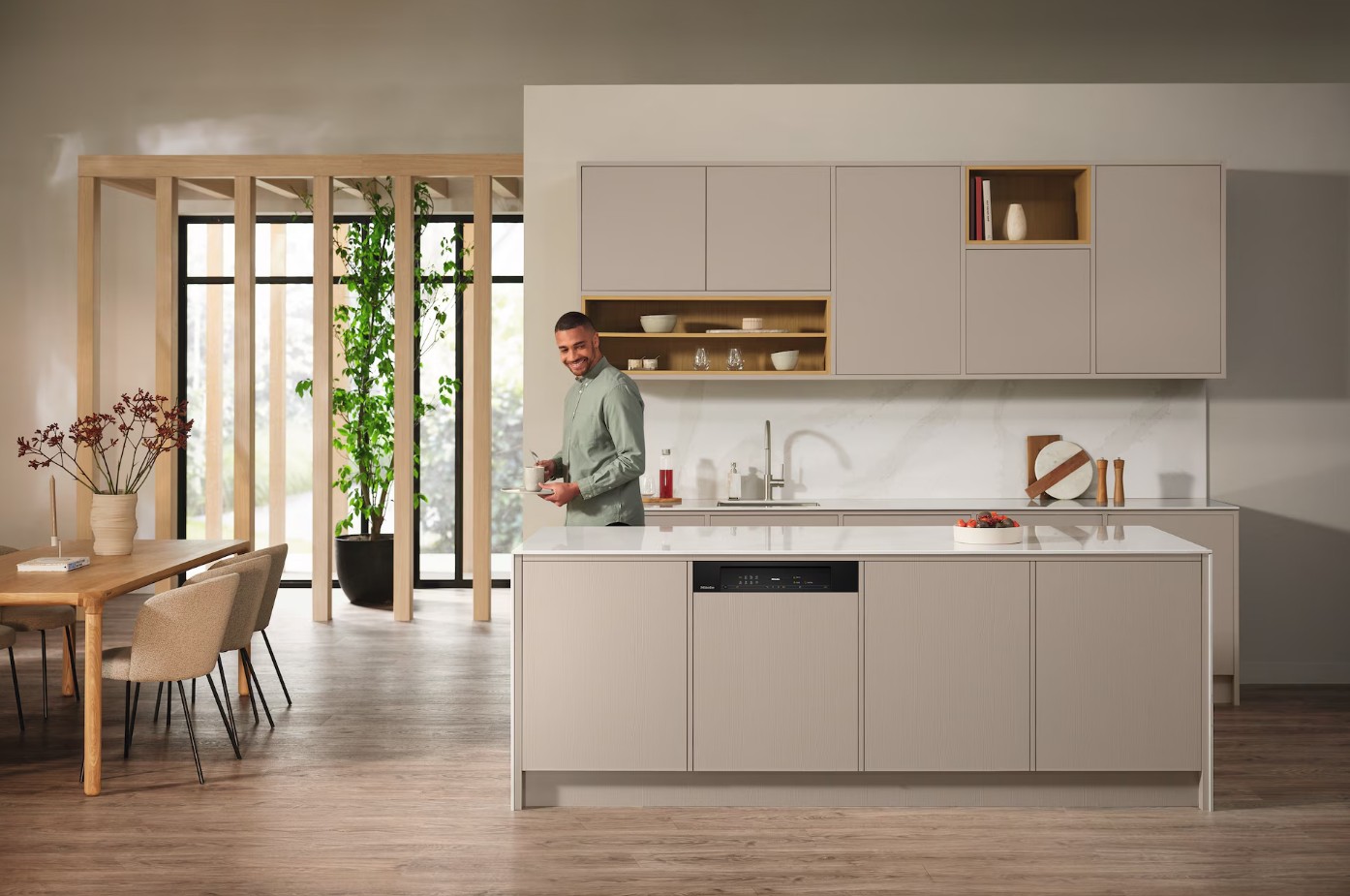 Встраиваемая посудомоечная машина Miele G 7710 SCi AutoDos