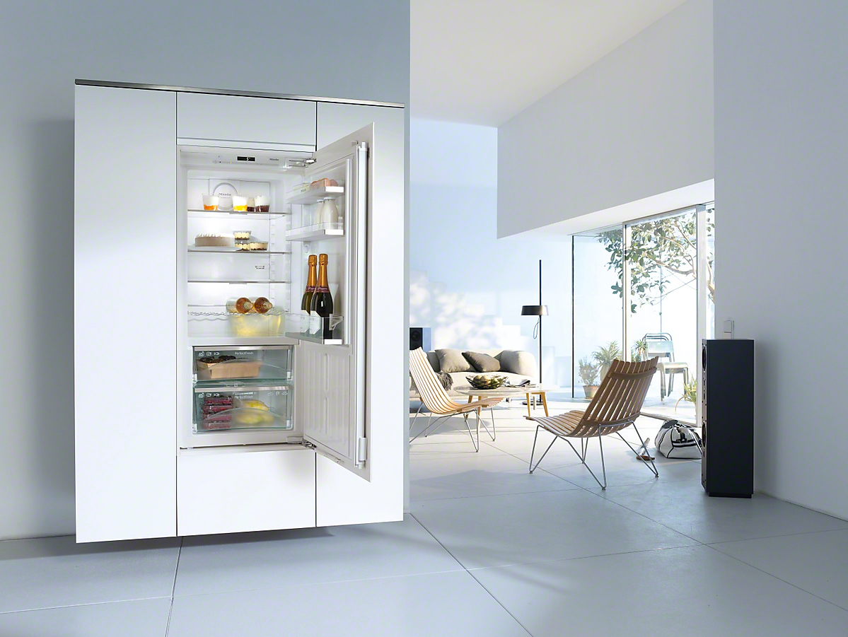 Встраиваемый холодильник Miele K 34472 iD