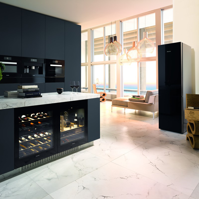 Холодильник Miele KFN 29683 D OBSW