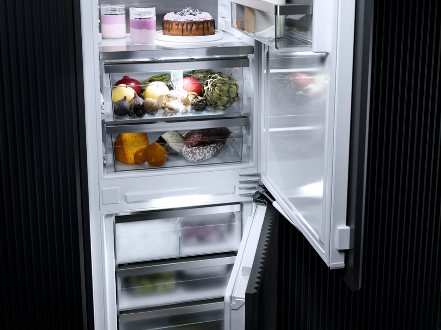 Встраиваемый холодильник Miele KFN 7774 D