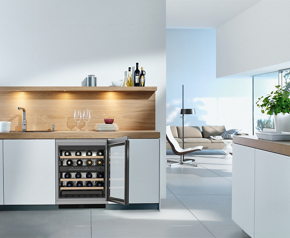 Встраиваемый винный холодильник Miele KWT 6321 UG OBSW с витрины, новый