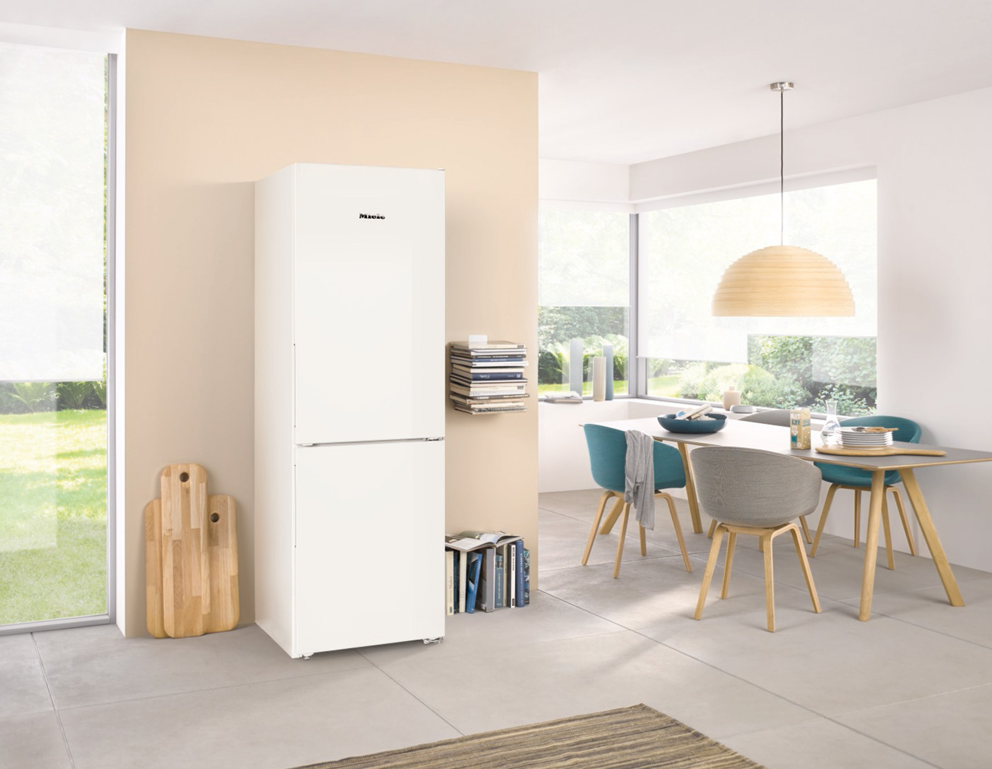 Холодильник Miele KFN 28032D WS