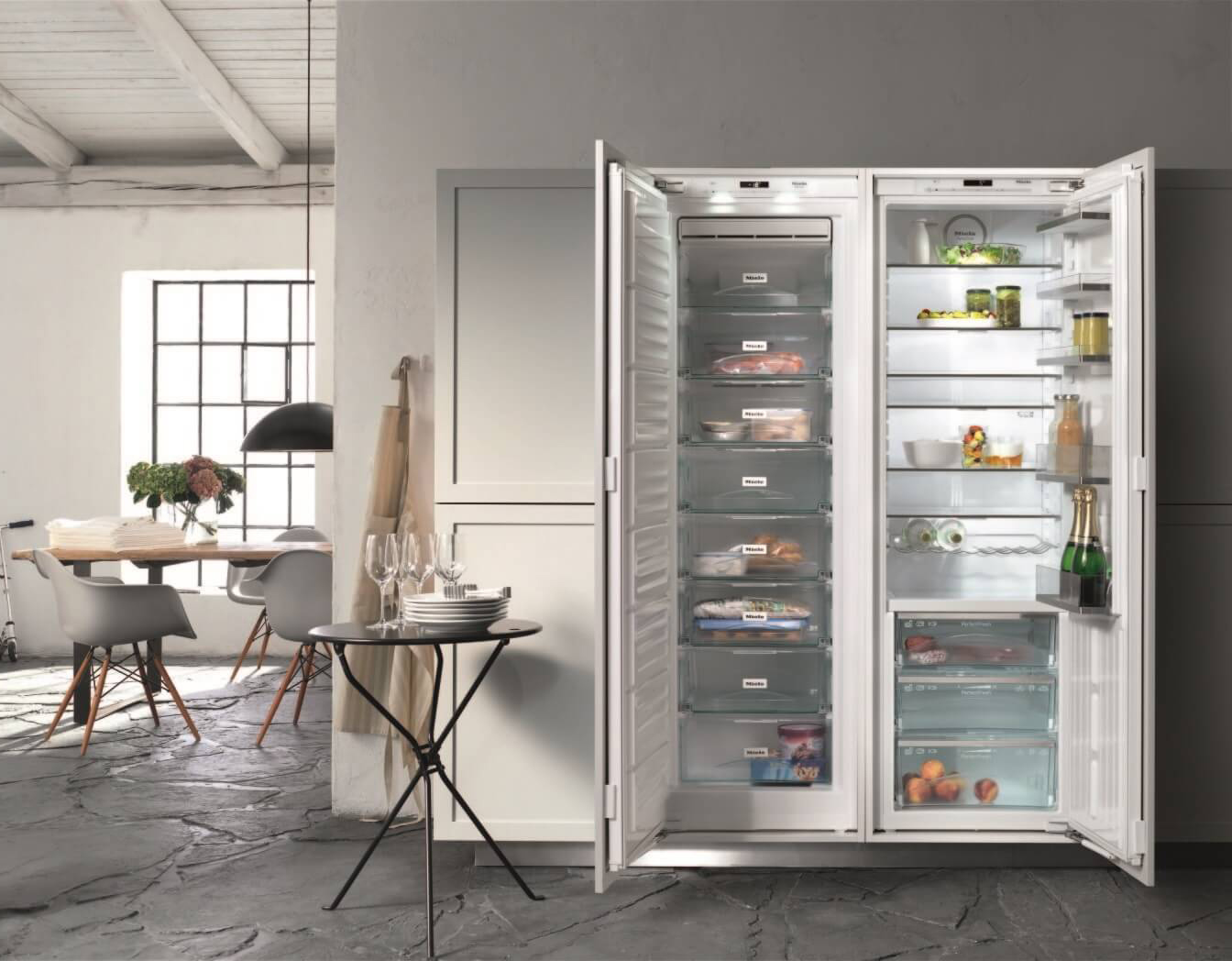 Встраиваемый морозильник Miele FNS 37402 i