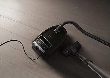 Пылесос Miele SGSK3 Complete C3 Silence EcoLine Black