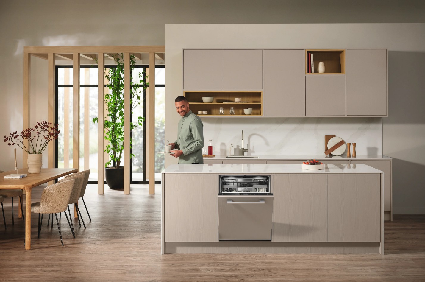 Встраиваемая посудомоечная машина Miele G 7790 SCVi AutoDos K2O