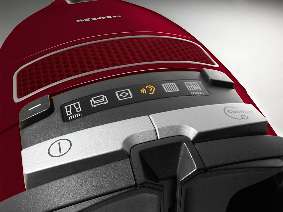 Пылесос Miele SGDA 3 Complete C 3 Pure Red PowerLine