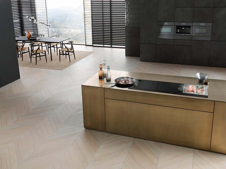 Индукционная варочная панель Miele KM 6329