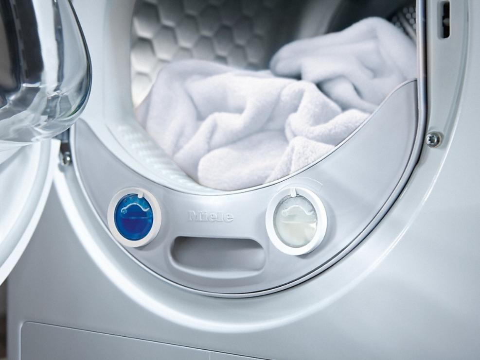 Сушильная машина Miele TWF 760 WP