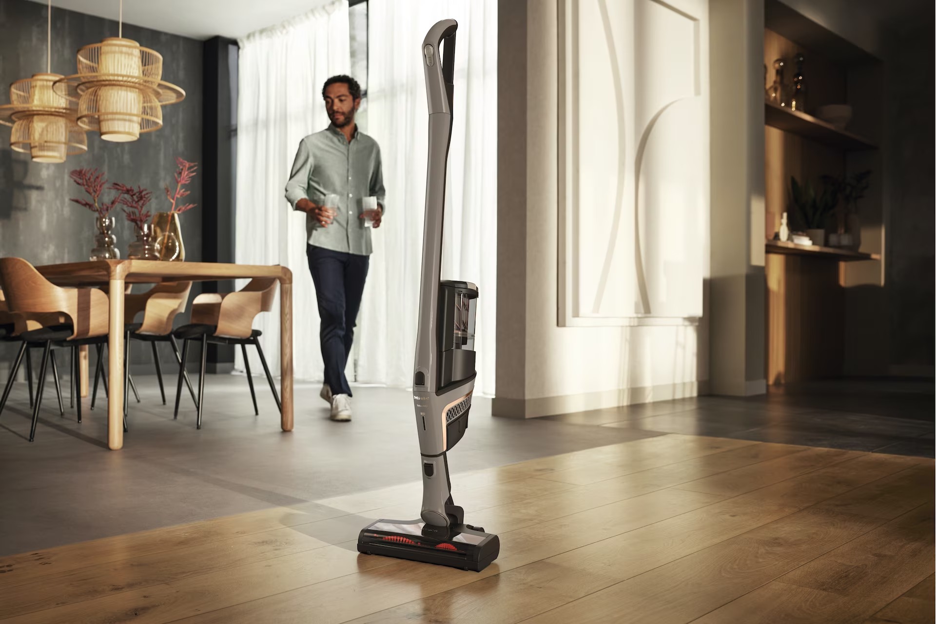 Пылесос Miele SOML5 Triflex HX2 Performance серый