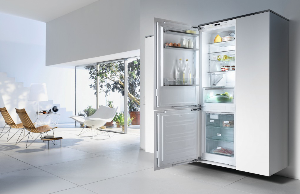 Встраиваемый холодильник Miele KFN 37452 iDE