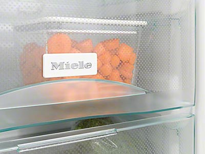 Холодильник Miele KFN 29032D WS