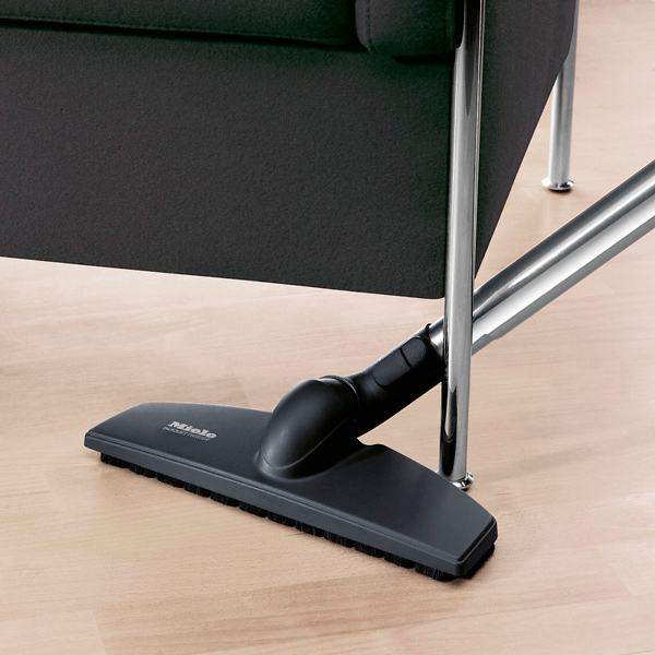 Пылесос Miele SKRR3 Blizzard CX1 Jubilee красно чёрный
